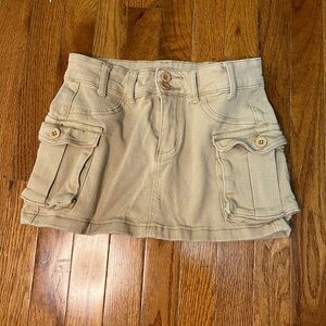 SHEIN Tan Mini Skirt with Pockets